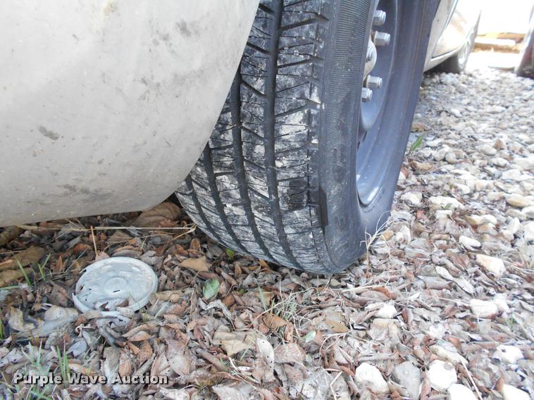 image for item AT9670 2001 Chrysler Concorde