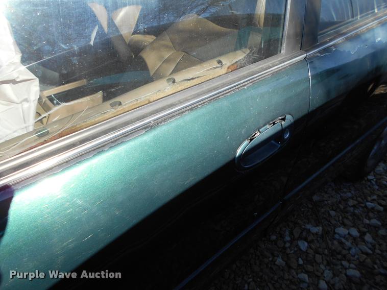 image for item AT9671 1996 Toyota Avalon