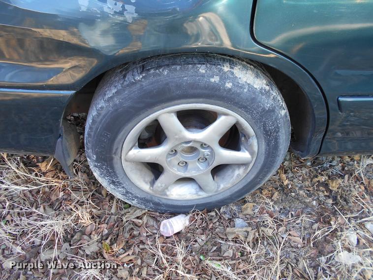 image for item AT9671 1996 Toyota Avalon