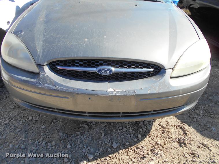 image for item AT9674 2001 Ford Taurus