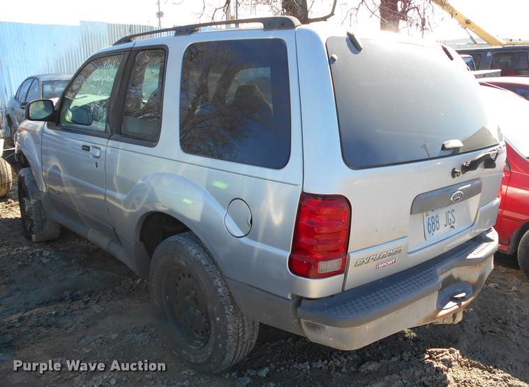 image for item AT9676 2001 Ford Explorer SUV