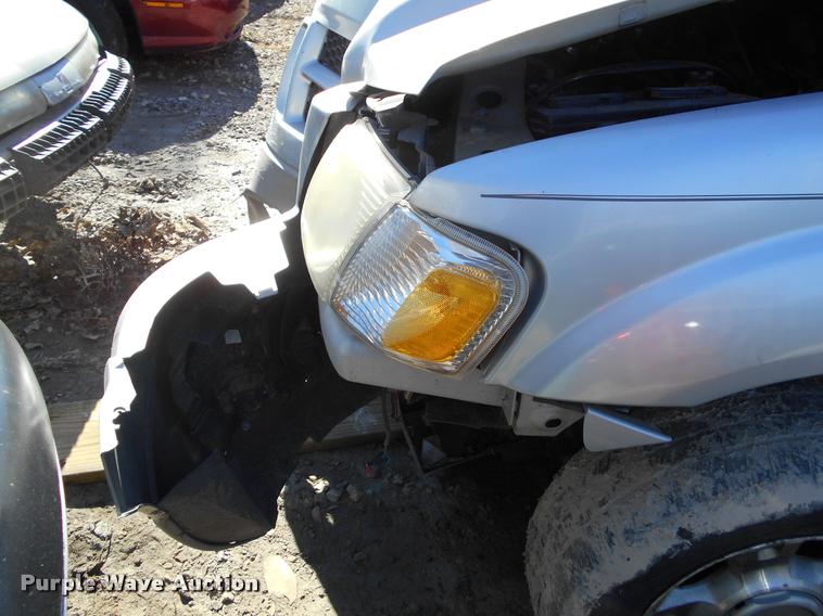 image for item AT9676 2001 Ford Explorer SUV