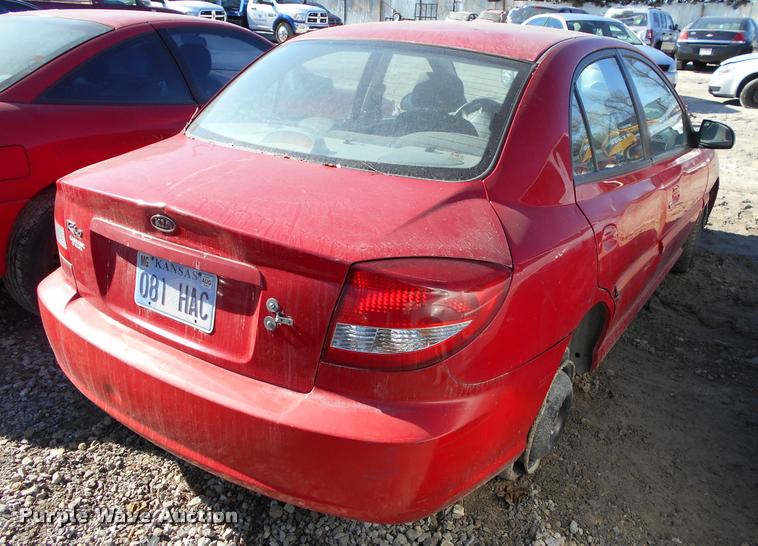 image for item AT9677 2005 Kia Rio