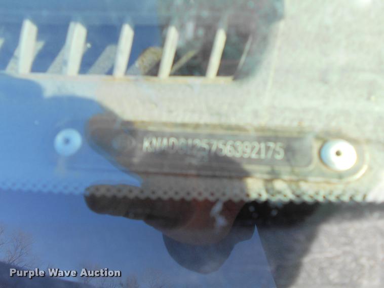 image for item AT9677 2005 Kia Rio