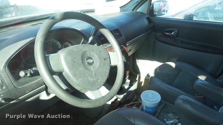 image for item AT9681 2005 Chevrolet Uplander van