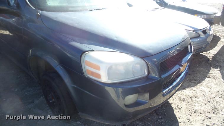 image for item AT9681 2005 Chevrolet Uplander van