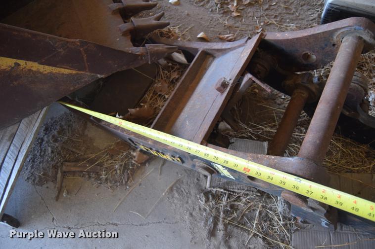 image for item BH9249 (2) excavator buckets