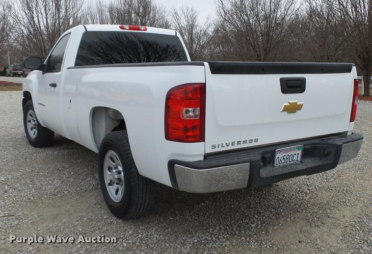 image for item BM9556 2012 Chevrolet Silverado 1500 pickup truck