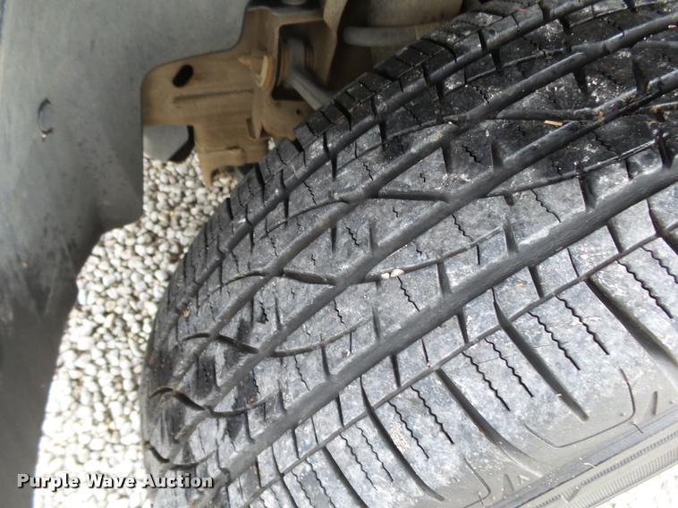 image for item BM9556 2012 Chevrolet Silverado 1500 pickup truck