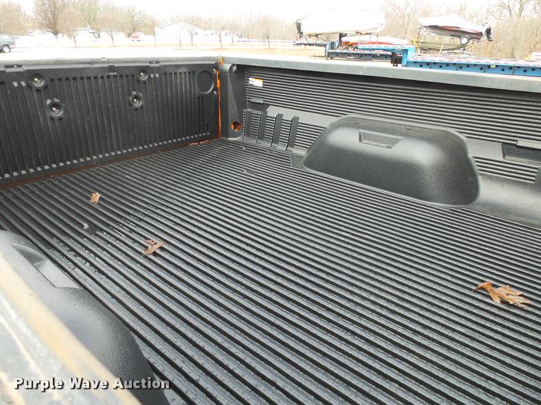 image for item BM9557 2011 Ford F250 Super Duty SuperCab pickup truck