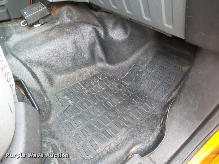 image for item BM9557 2011 Ford F250 Super Duty SuperCab pickup truck