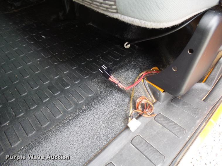 image for item BM9557 2011 Ford F250 Super Duty SuperCab pickup truck