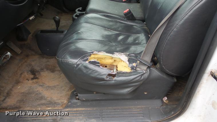 image for item BU9282 2002 Chevrolet Silverado 2500HD pickup truck