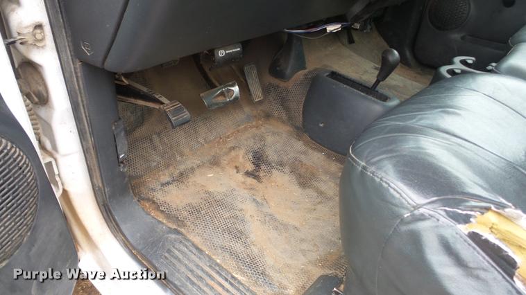 image for item BU9282 2002 Chevrolet Silverado 2500HD pickup truck