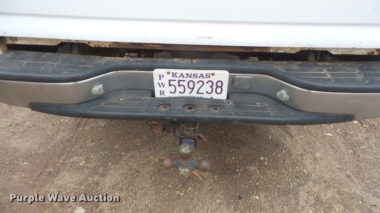 image for item BU9282 2002 Chevrolet Silverado 2500HD pickup truck