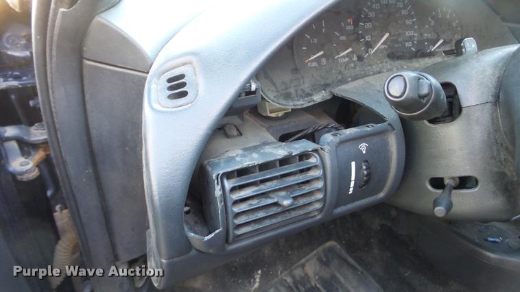 image for item BU9301 2002 Chevrolet Cavalier