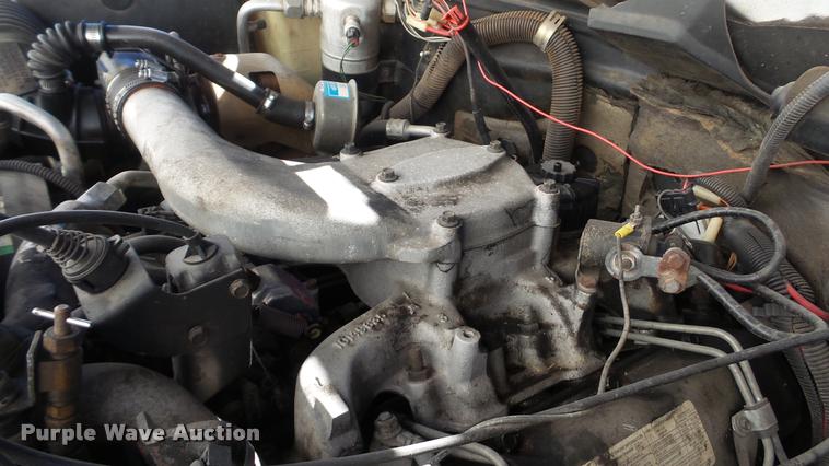 image for item BU9306 1992 Chevrolet 3500 flatbed pickup truck