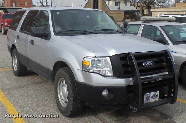 image for item BU9886 2010 Ford Expedition XLT SUV