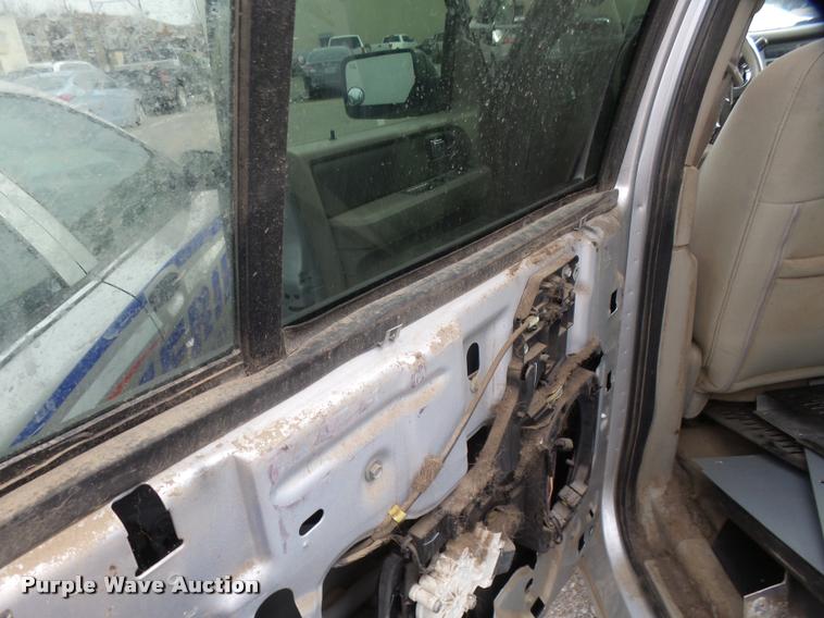 image for item BU9886 2010 Ford Expedition XLT SUV