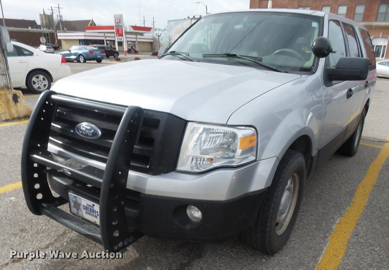 image for item BU9886 2010 Ford Expedition XLT SUV
