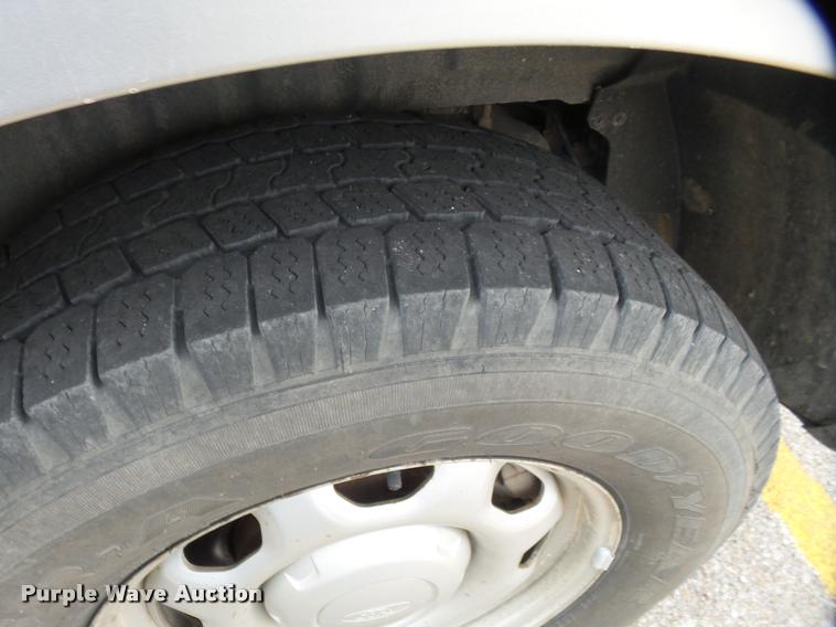 image for item BU9886 2010 Ford Expedition XLT SUV