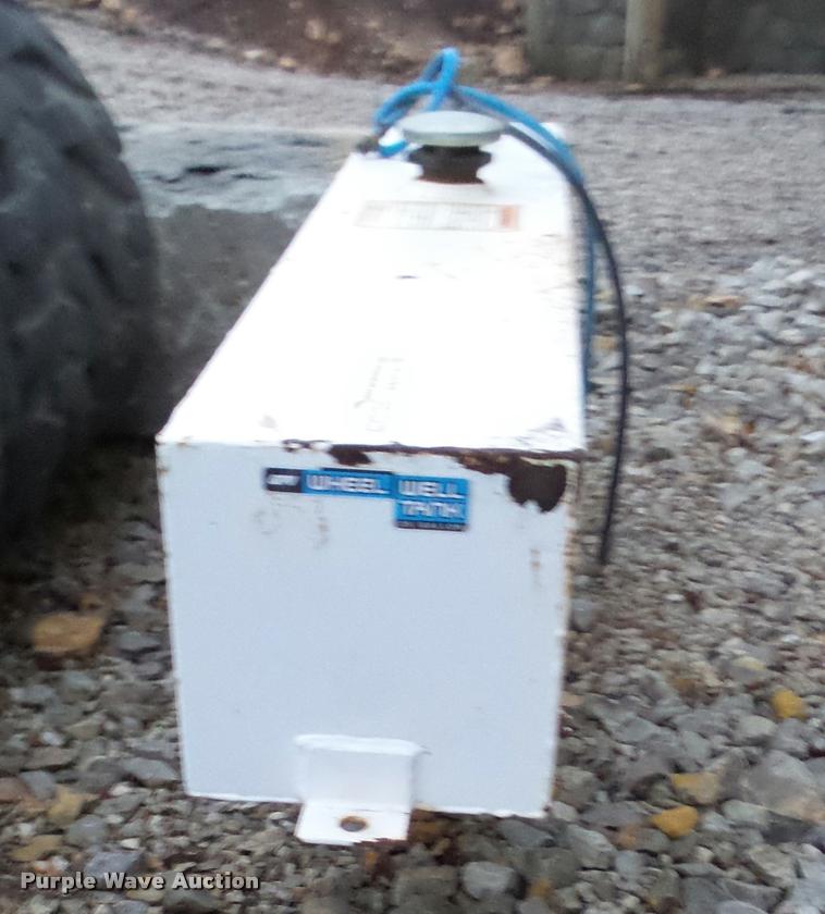 image for item BW9719 Wheel well fuel tank