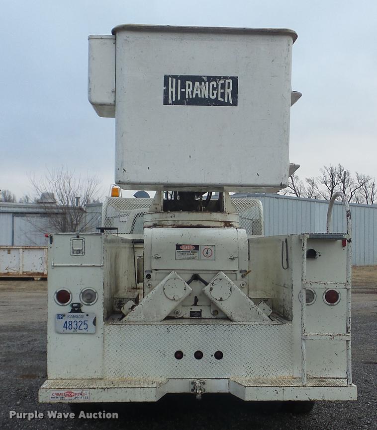 image for item DA0251 1982 Ford F600G bucket truck