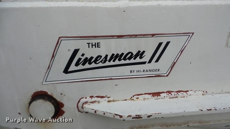 image for item DA0251 1982 Ford F600G bucket truck