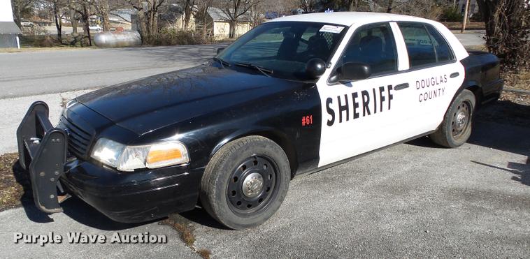 image for item DA2507 2010 Ford Crown Victoria Police Interceptor