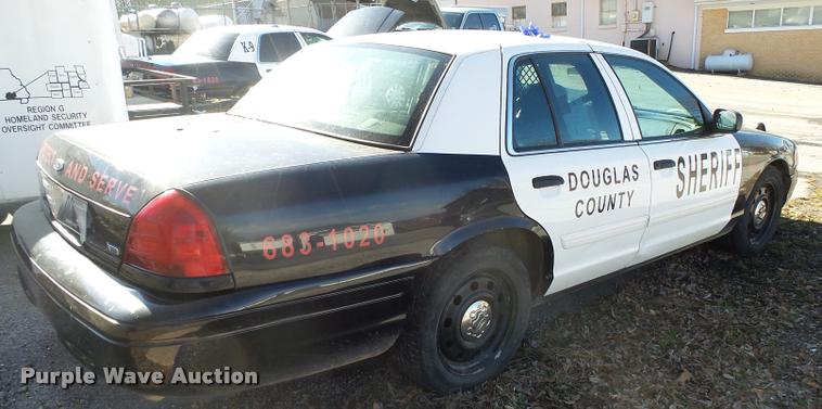 image for item DA2507 2010 Ford Crown Victoria Police Interceptor