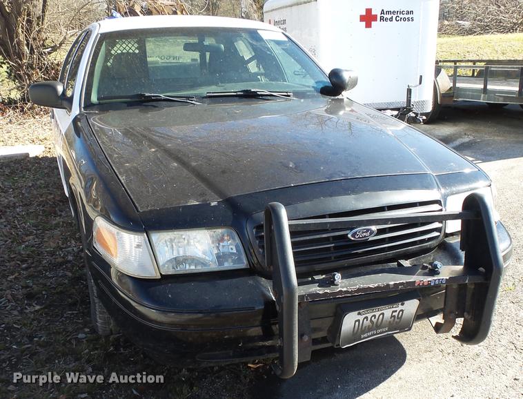 image for item DA2507 2010 Ford Crown Victoria Police Interceptor