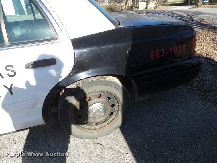 image for item DA2507 2010 Ford Crown Victoria Police Interceptor