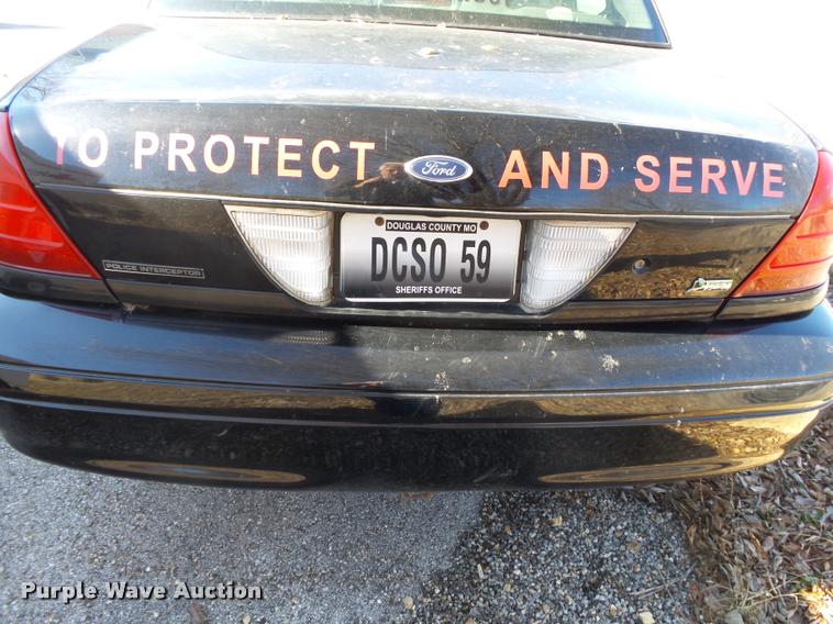image for item DA2507 2010 Ford Crown Victoria Police Interceptor