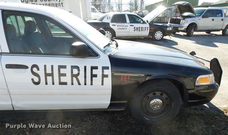 image for item DA2507 2010 Ford Crown Victoria Police Interceptor