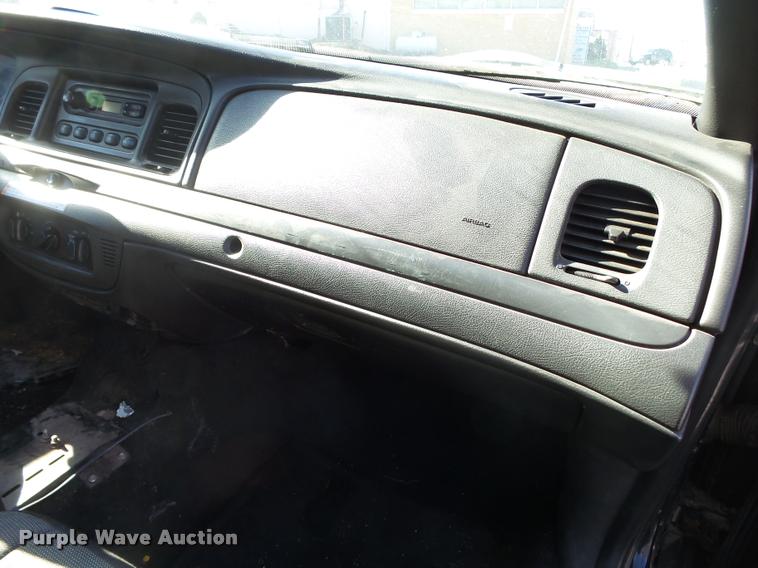 image for item DA2507 2010 Ford Crown Victoria Police Interceptor