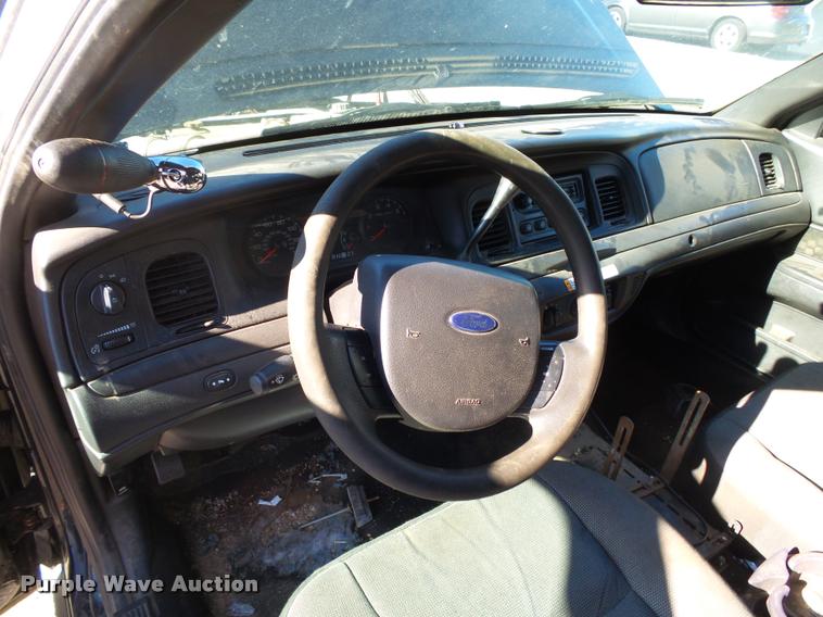 image for item DA2507 2010 Ford Crown Victoria Police Interceptor