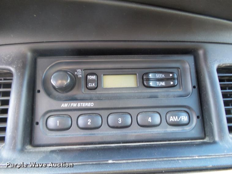 image for item DA2507 2010 Ford Crown Victoria Police Interceptor