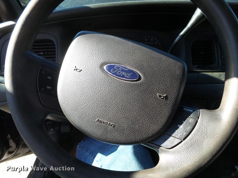 image for item DA2507 2010 Ford Crown Victoria Police Interceptor