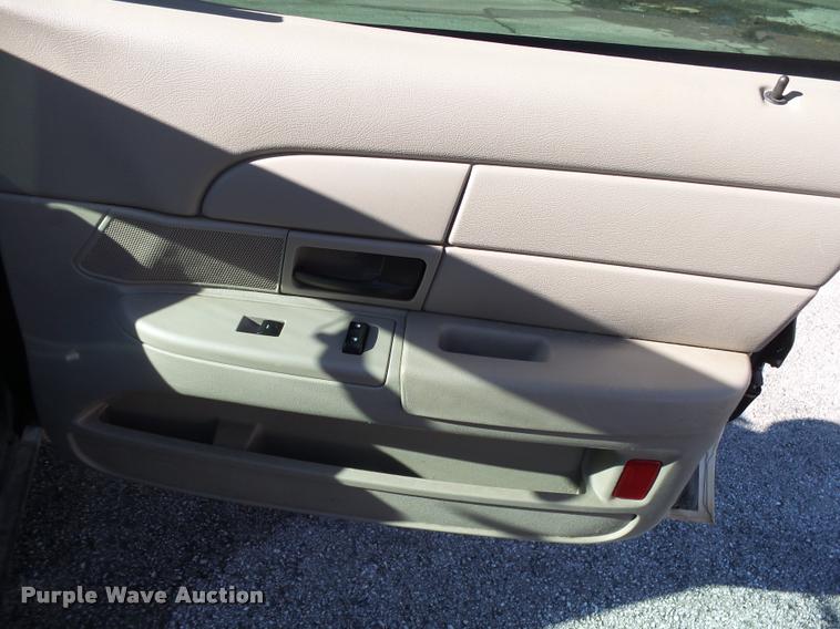 image for item DA2509 2009 Ford Crown Victoria Police Interceptor