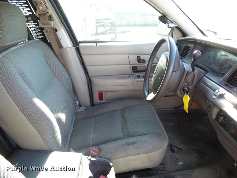 image for item DA2509 2009 Ford Crown Victoria Police Interceptor