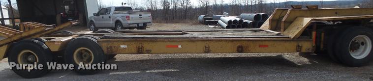 image for item DA2510 1964 Hyster C25T drop deck trailer