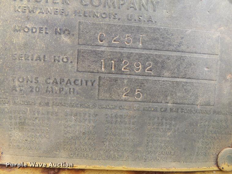 image for item DA2510 1964 Hyster C25T drop deck trailer