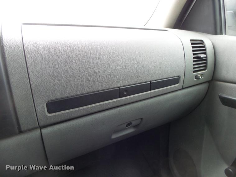 image for item DA2517 2012 Chevrolet Silverado 1500 pickup truck