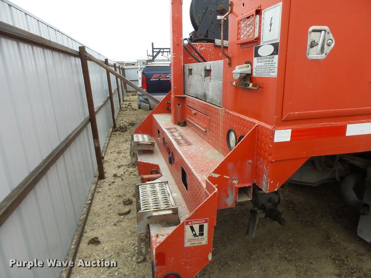 image for item DA3257 2005 Ford F550 Crew Cab utility truck