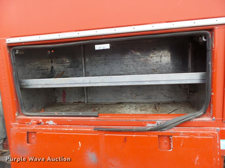 image for item DA3257 2005 Ford F550 Crew Cab utility truck