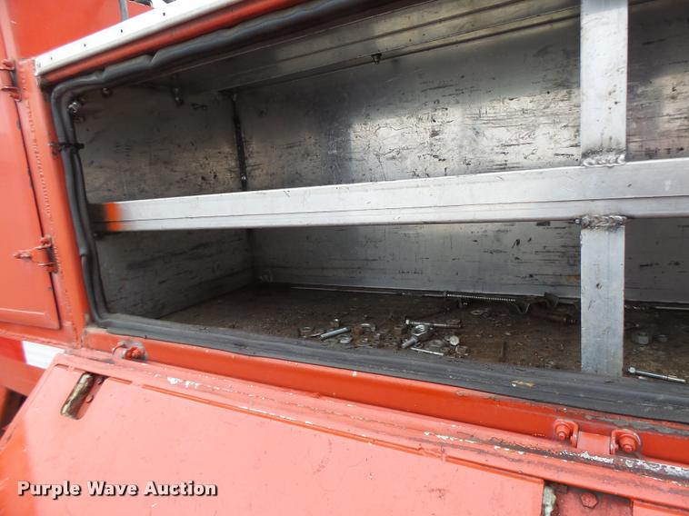 image for item DA3257 2005 Ford F550 Crew Cab utility truck