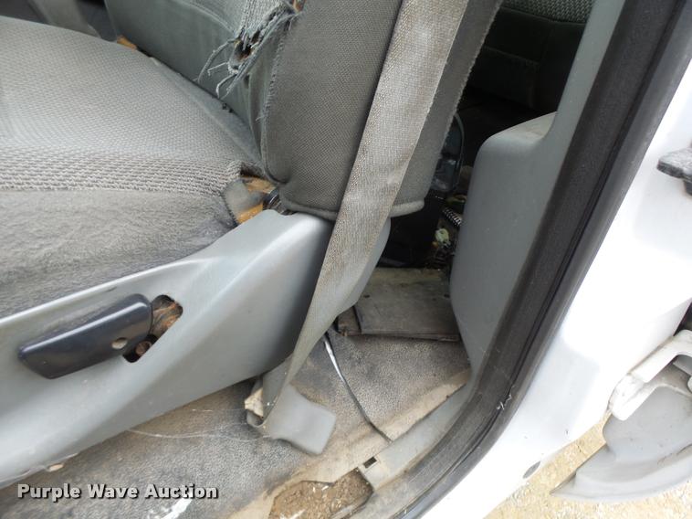 image for item DA3257 2005 Ford F550 Crew Cab utility truck