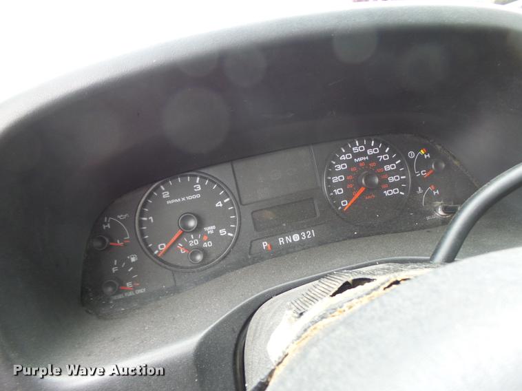 image for item DA3257 2005 Ford F550 Crew Cab utility truck
