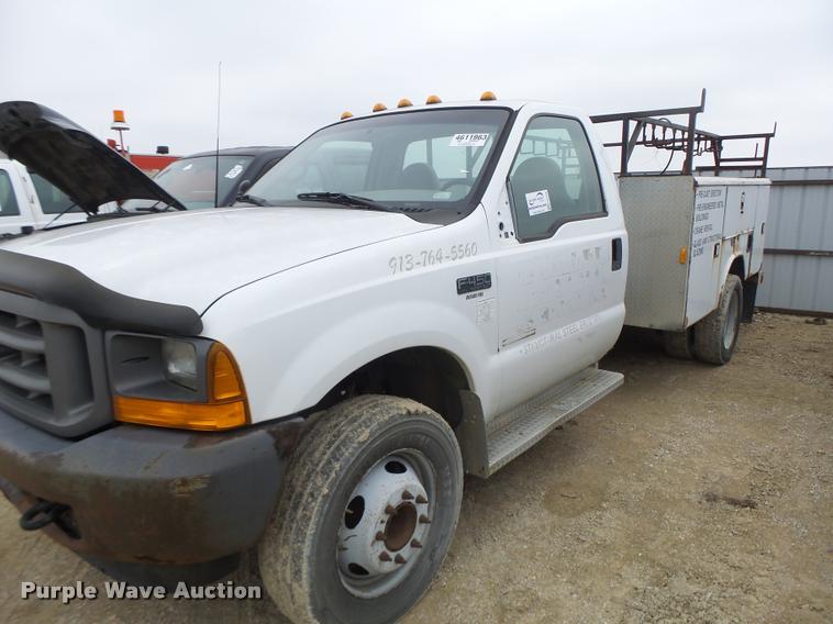 image for item DA3259 2001 Ford F450 Super Duty utility truck