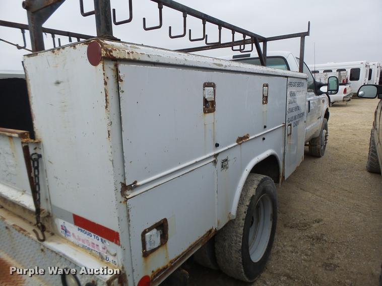 image for item DA3259 2001 Ford F450 Super Duty utility truck